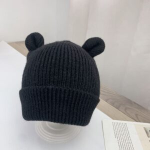 Chapeau style bonnet pour bébé avec oreilles d'ourson
