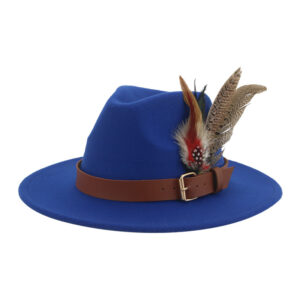 Chapeau fedora à plumes