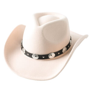 Chapeau de cowboy en feutre blanc avec un ceinture style western en cuir PU noir
