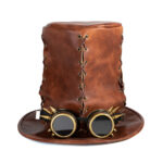 Chapeau haut de forme marron en cuir avec des coutures en forme de X et des lunettes dorées et nories avec des piques sur le dessus.