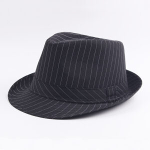 Chapeau italien en coton noir, vintage, avec rayures blanches et entouré d'un ruban assorti de la même couleur