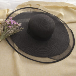 Chapeau capeline, à larges bords, en paille noire, avec bordures en tissu organza noir