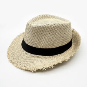 Chapeau trilby en paille traditionnel