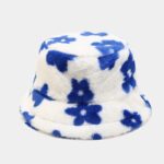 Chapeau bob en fausse fourrure réversible pour femme de couleur bleu et blanc
