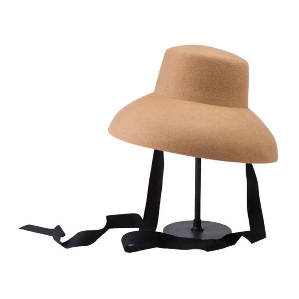 Chapeau breton beige en pure laine beige