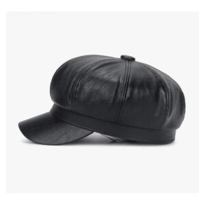 on voit sur un fond blanc un chapeau béret pour femme en similicuir il est de couleur noir